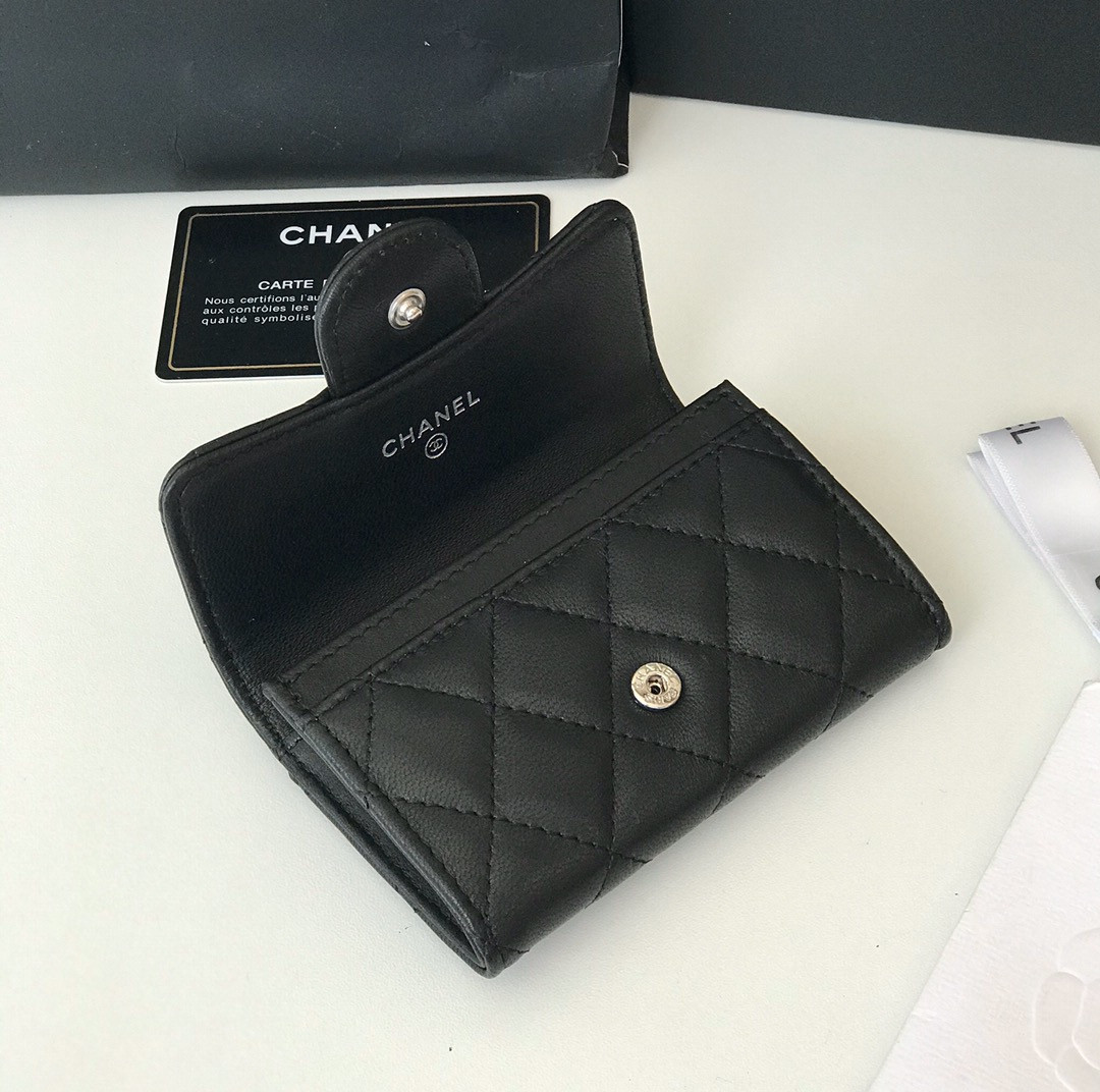 Chanle Flap Wallet