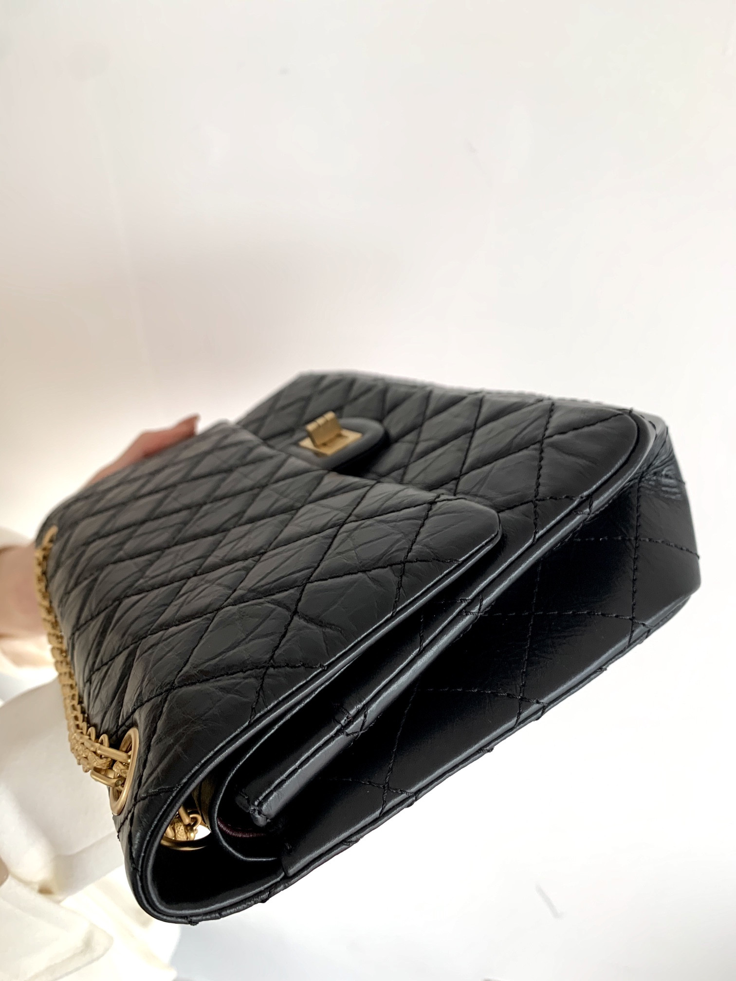 Chanle Reissue 2.55 Handbag