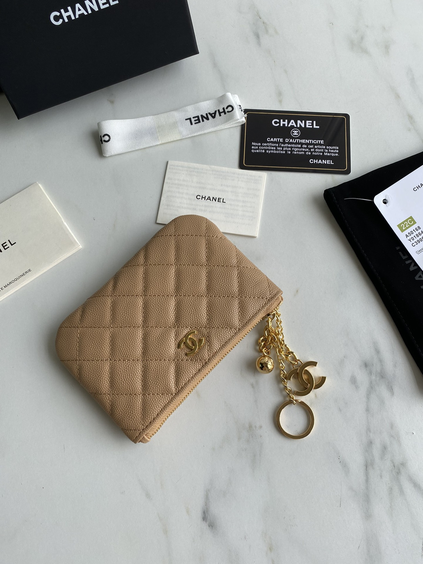 Chanle Zipped Wallet