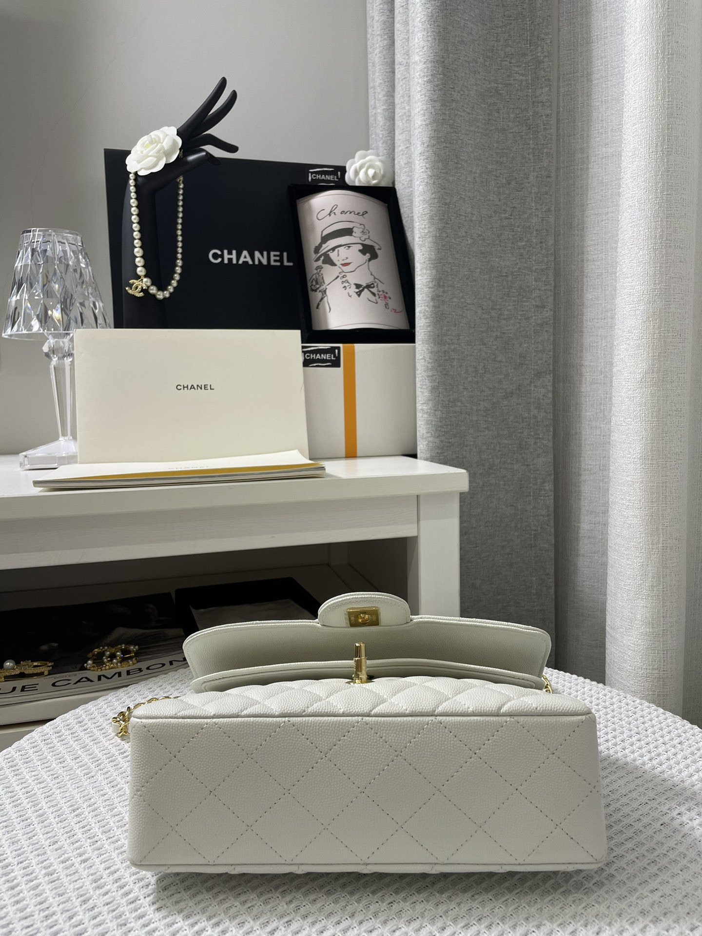 Chanle Small Classic Handbag Gold Hardware