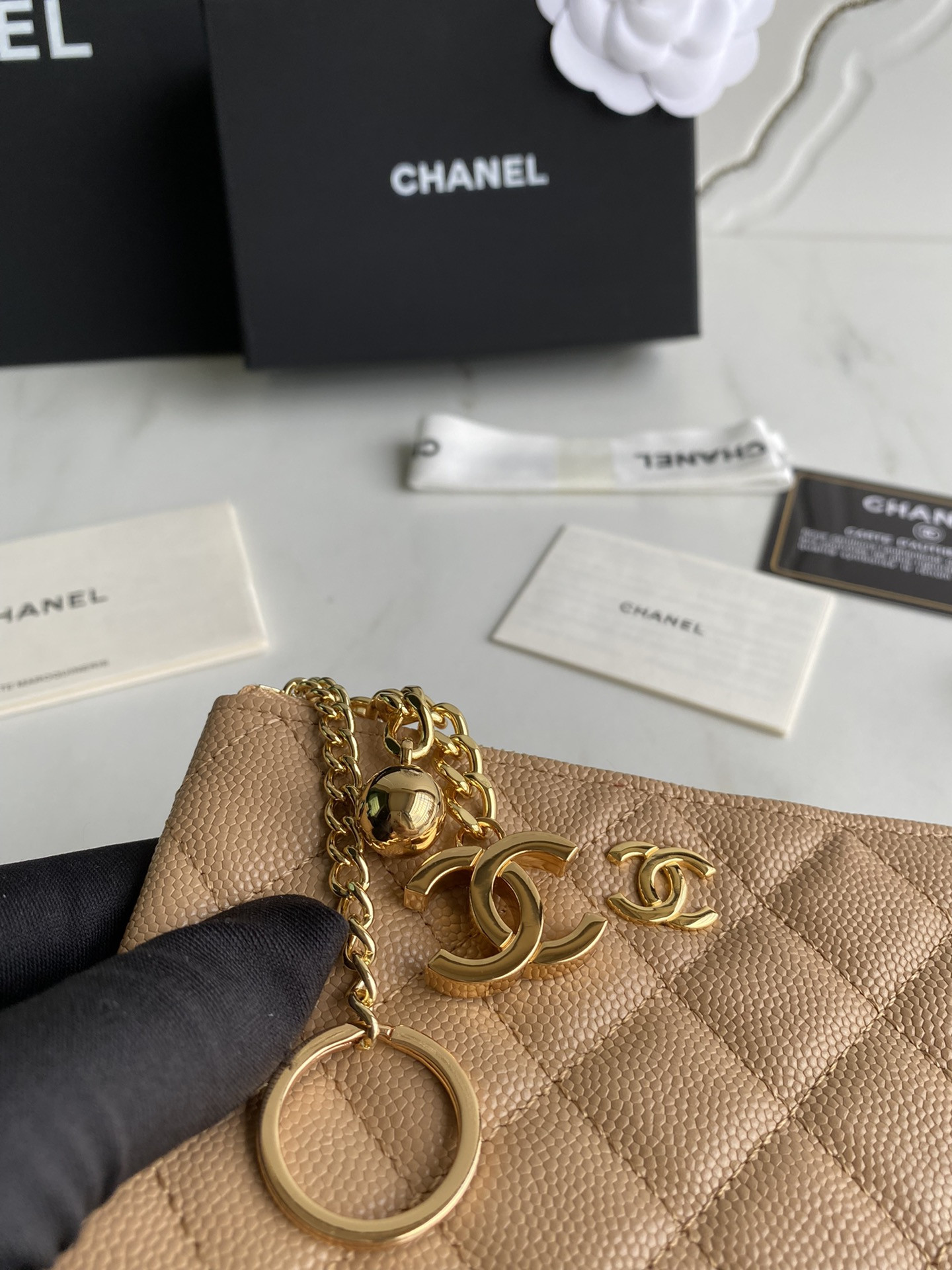 Chanle Zipped Wallet