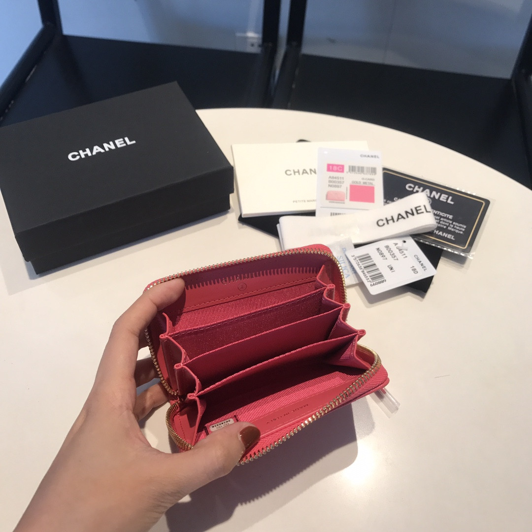 Chanle Zipped Wallet