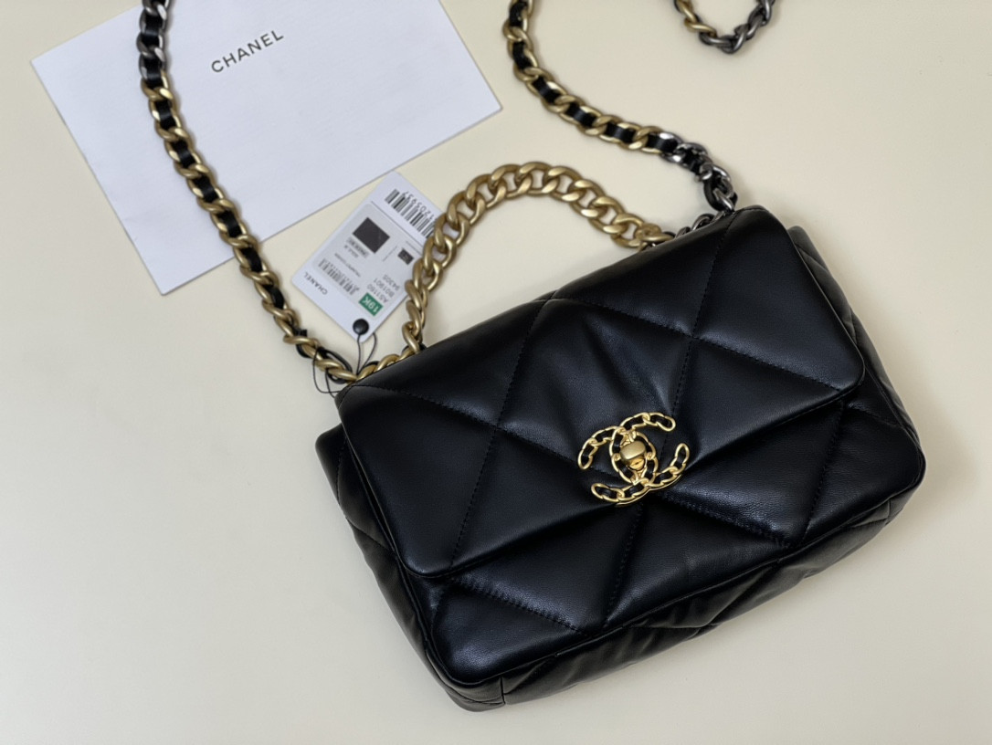 Chanle 19 Handbag
