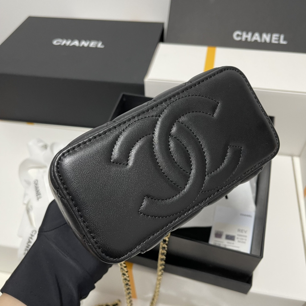 Chanel Wooden Bead Handle Bag