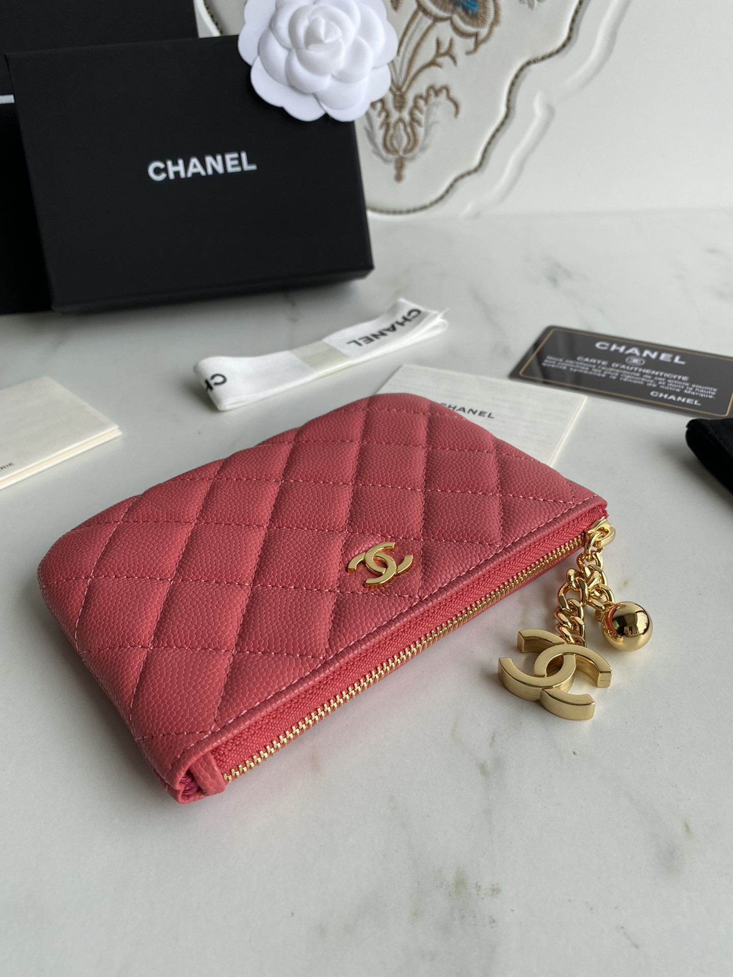 Chanle Zipped Wallet