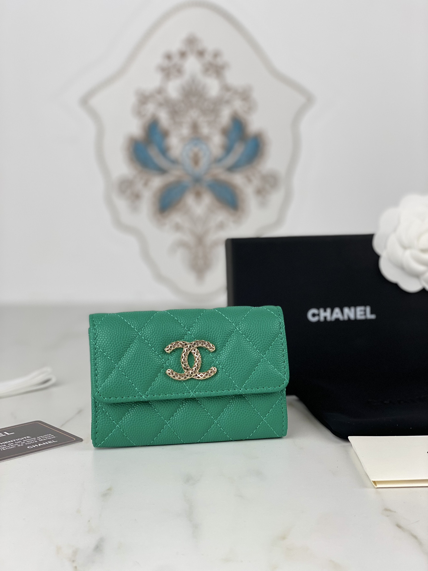 Chanle Flap Wallet