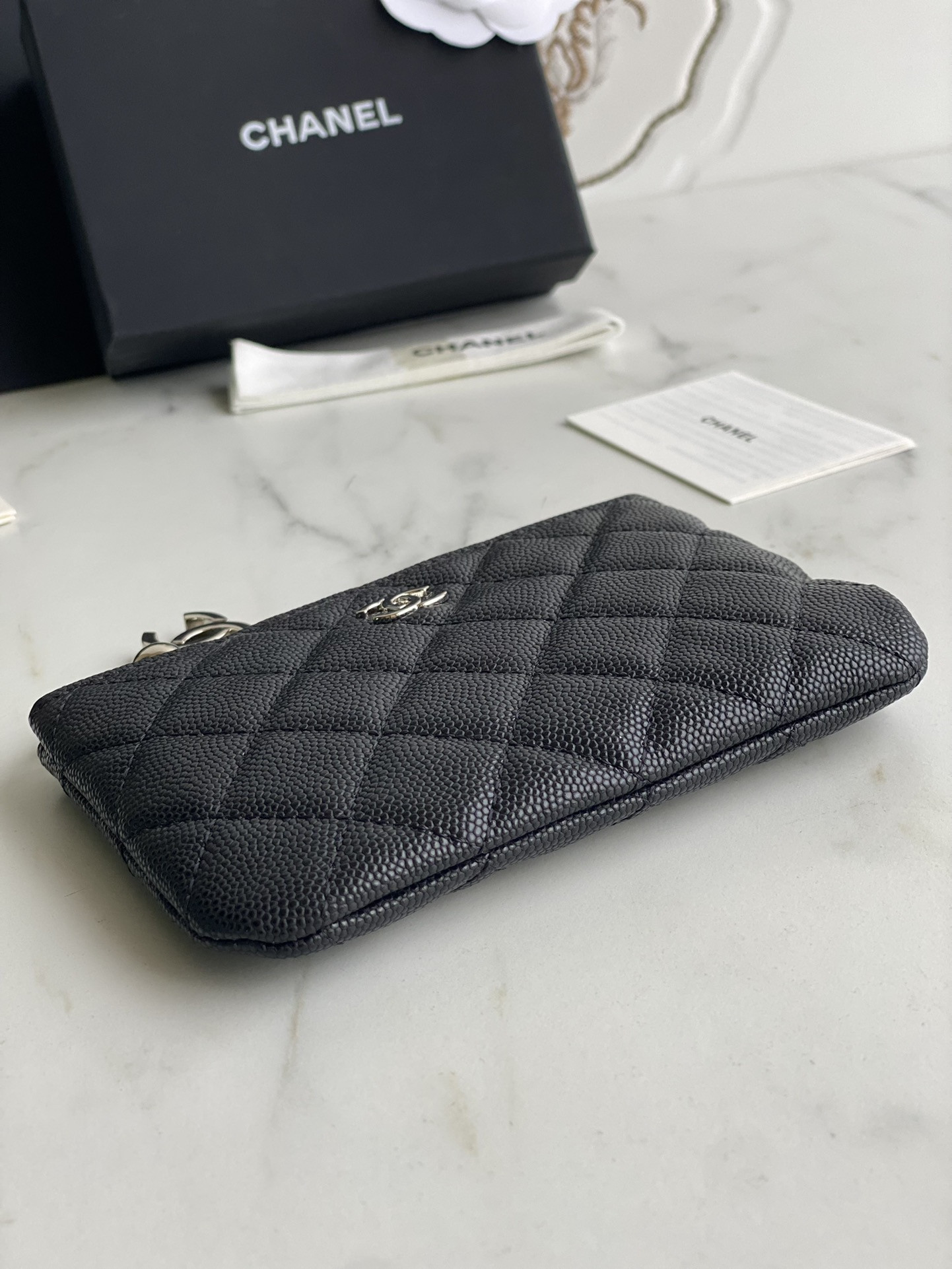 Chanle Zipped Wallet