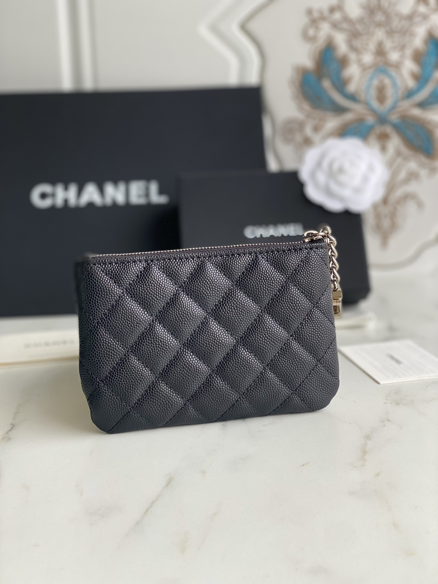 Chanle Zipped Wallet