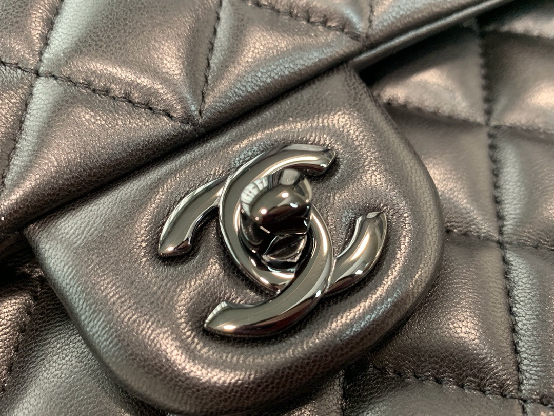 Chanle Classic Double Flap Lambskin Leather