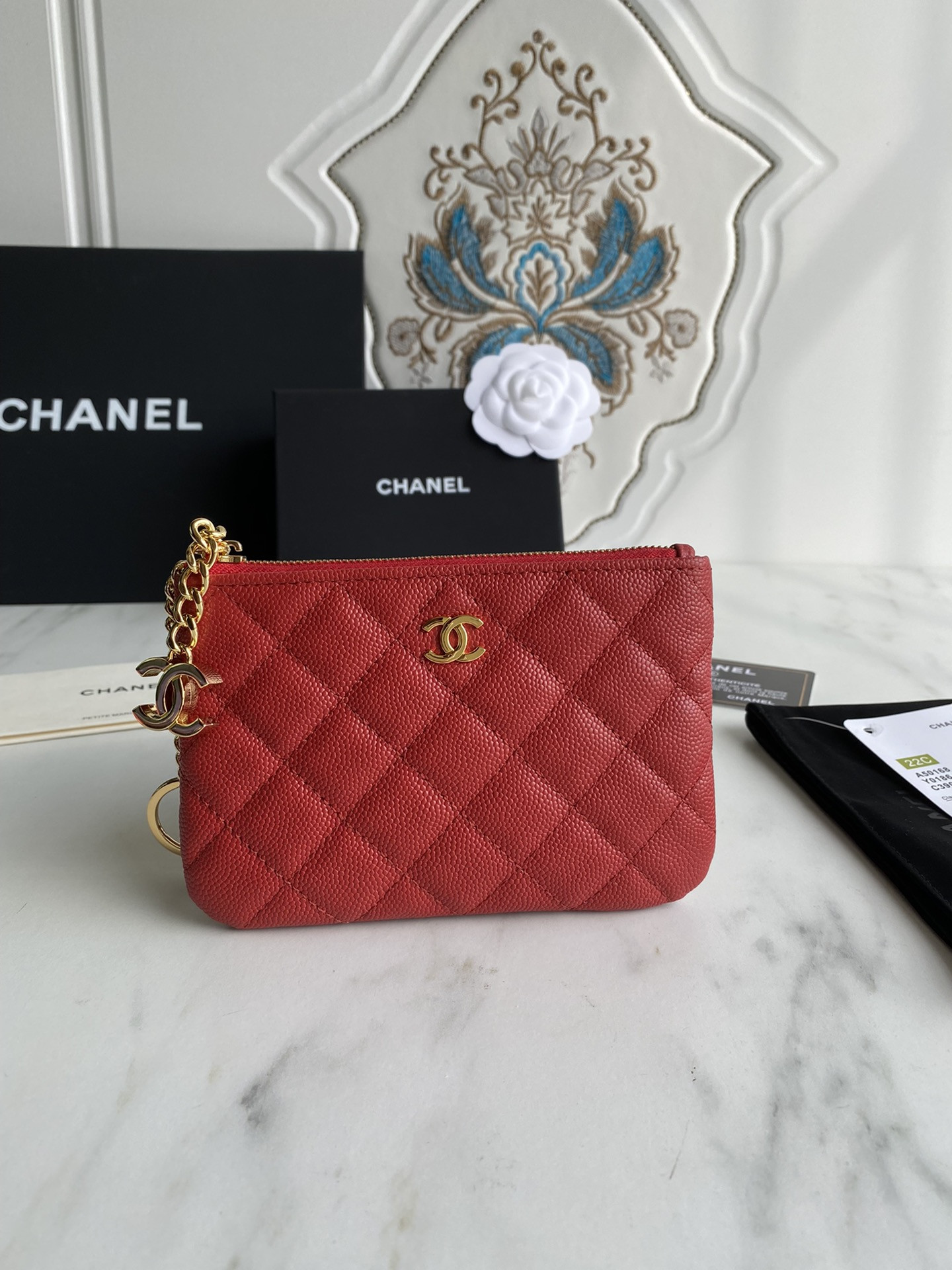 Chanle Zipped Wallet