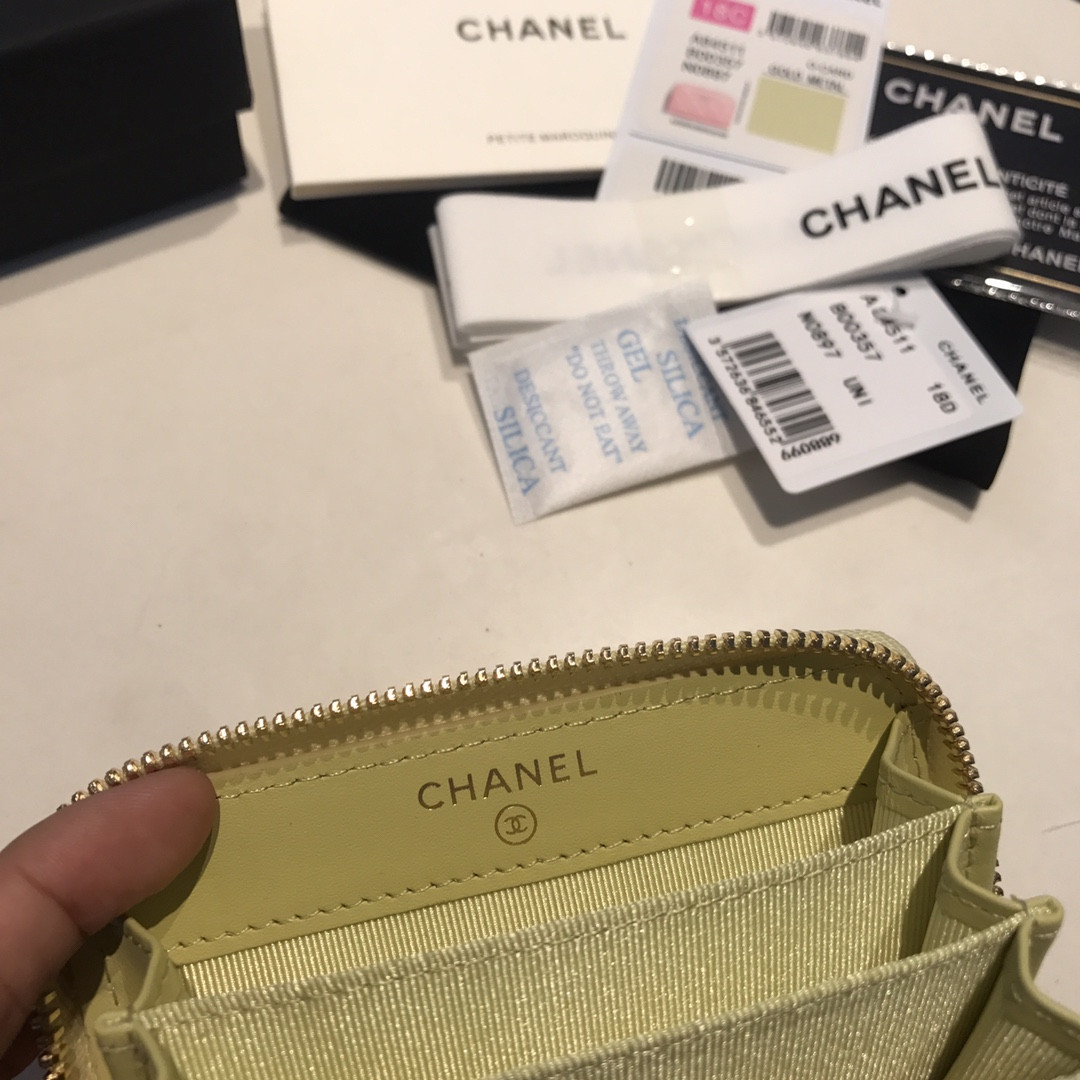 Chanle Zipped Wallet