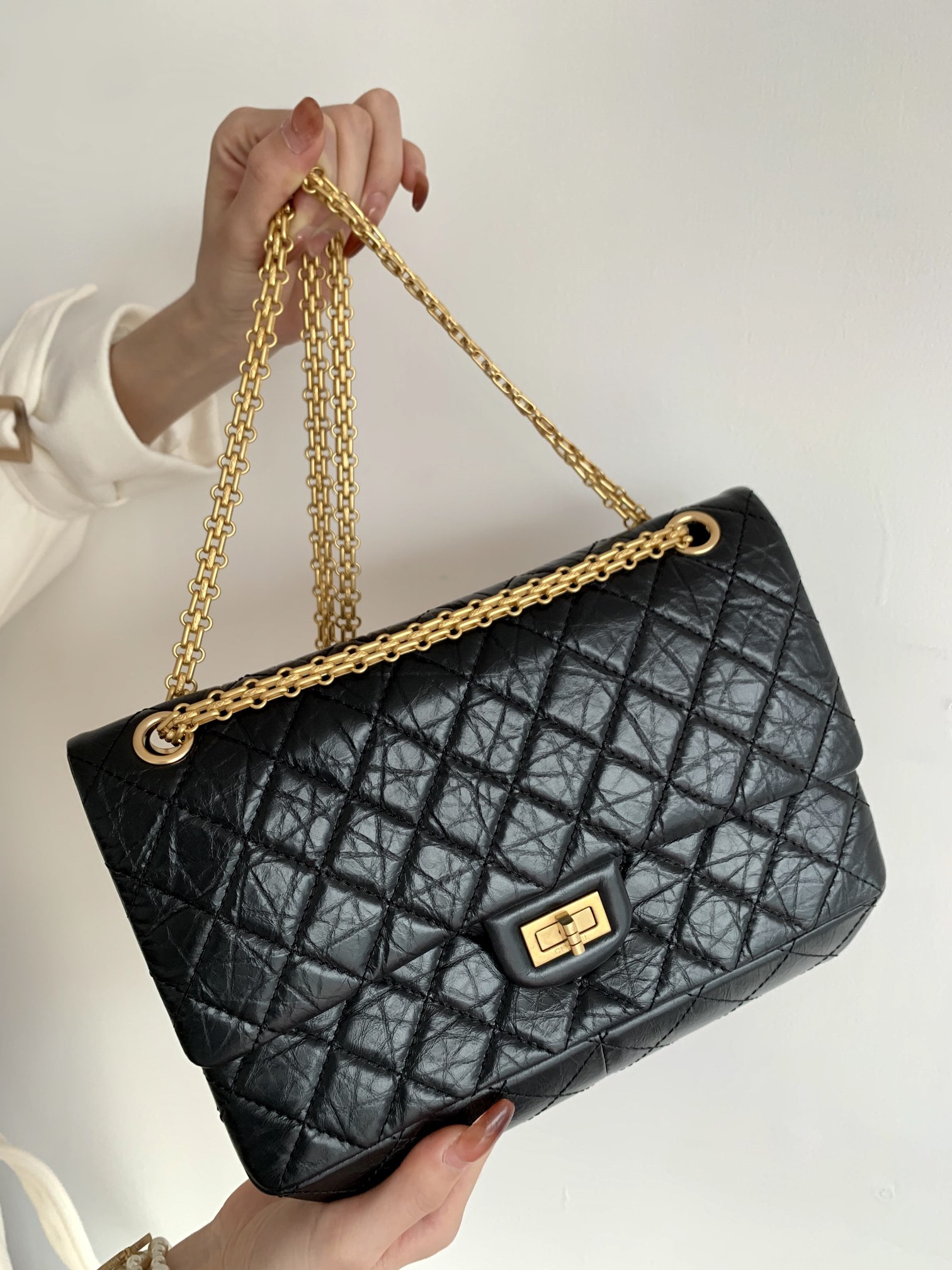 Chanle Reissue 2.55 Handbag