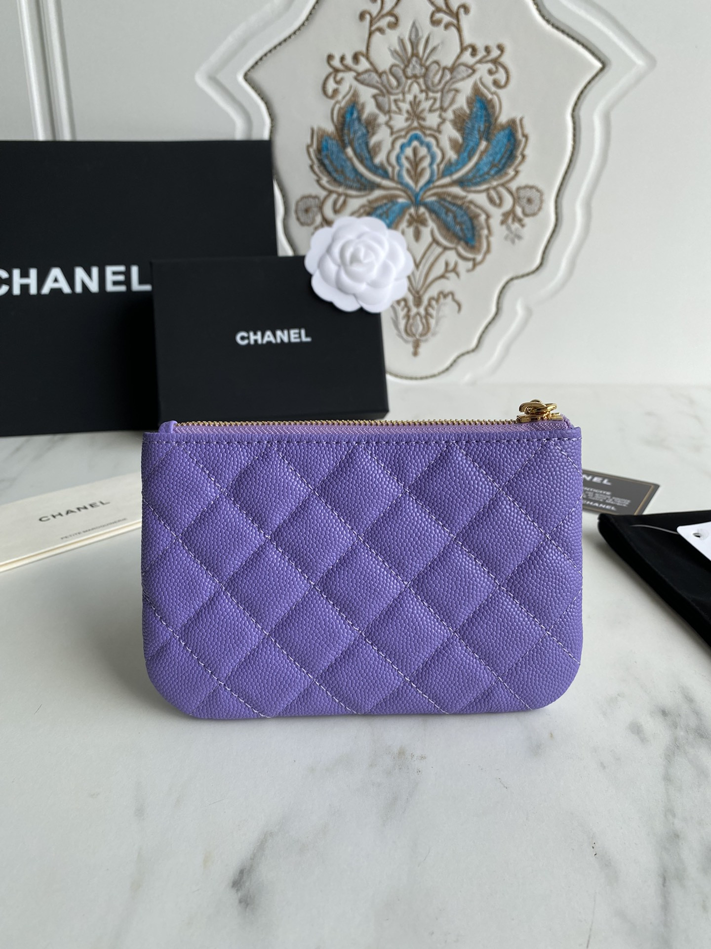 Chanle Zipped Wallet