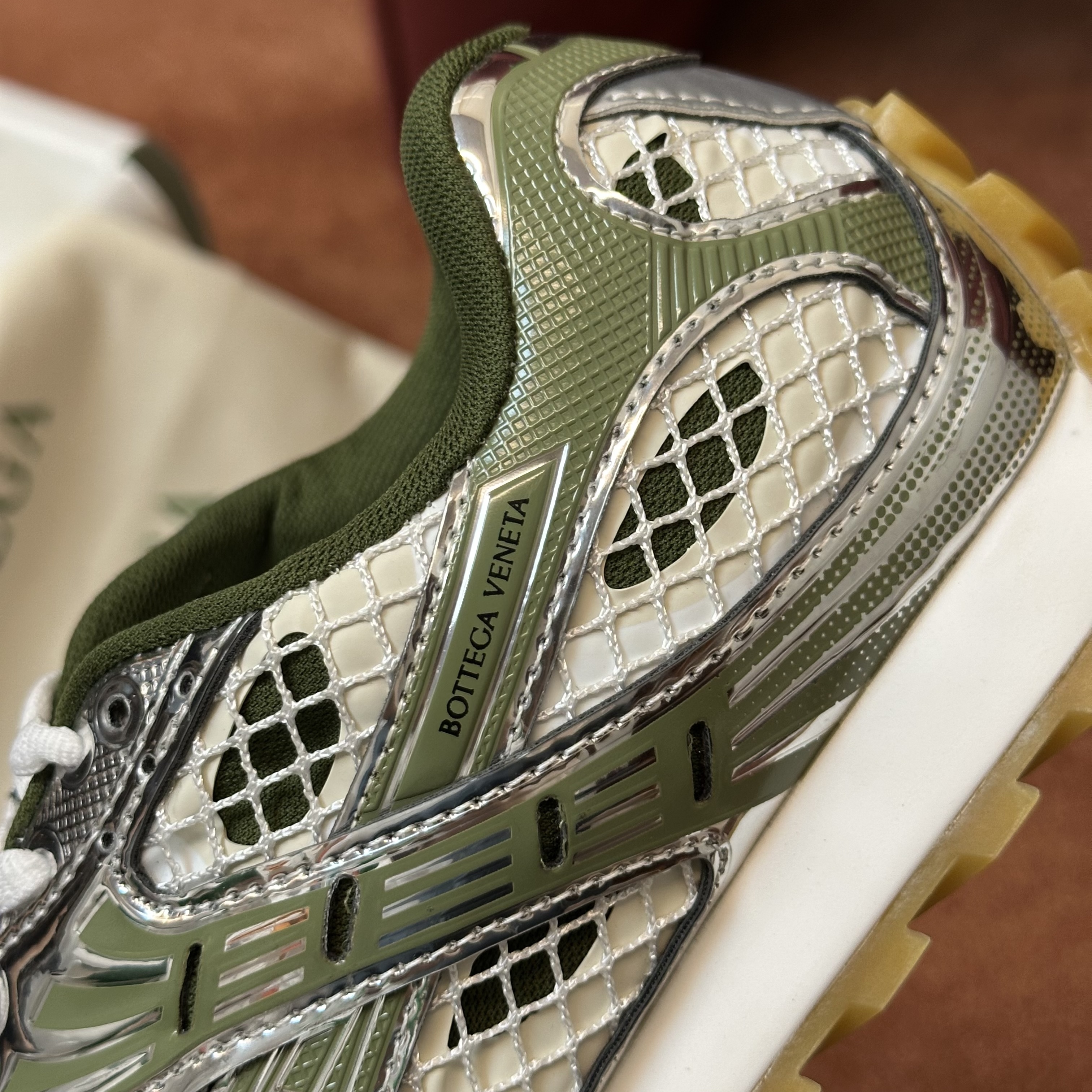 Bottega Veneta Orbit Sneaker Mud/white