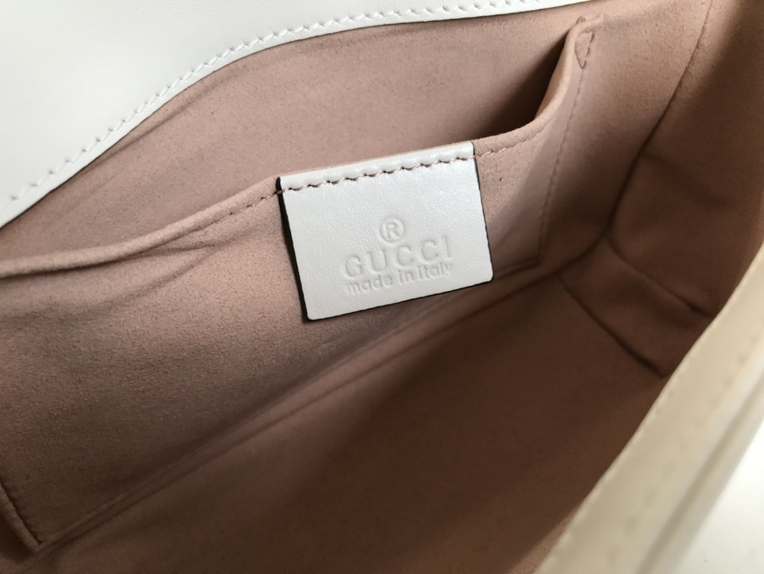 G*u*i gg marmont bag