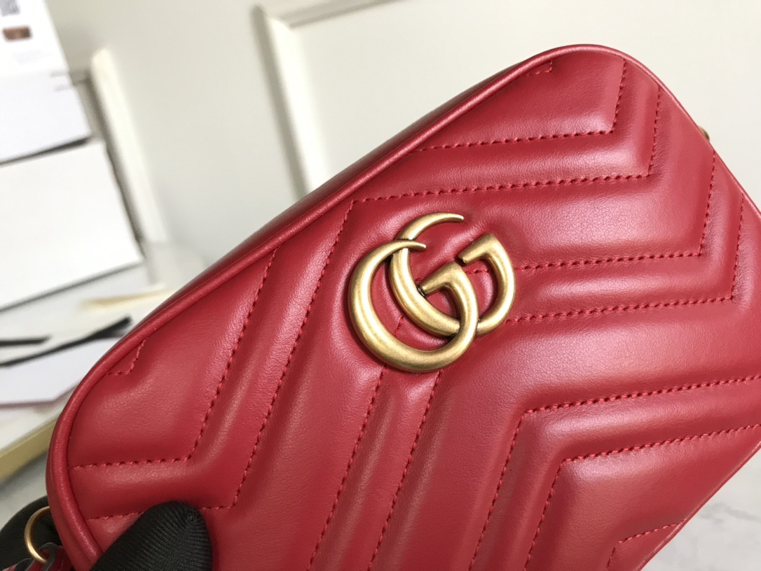 G*u*i gg marmont bag