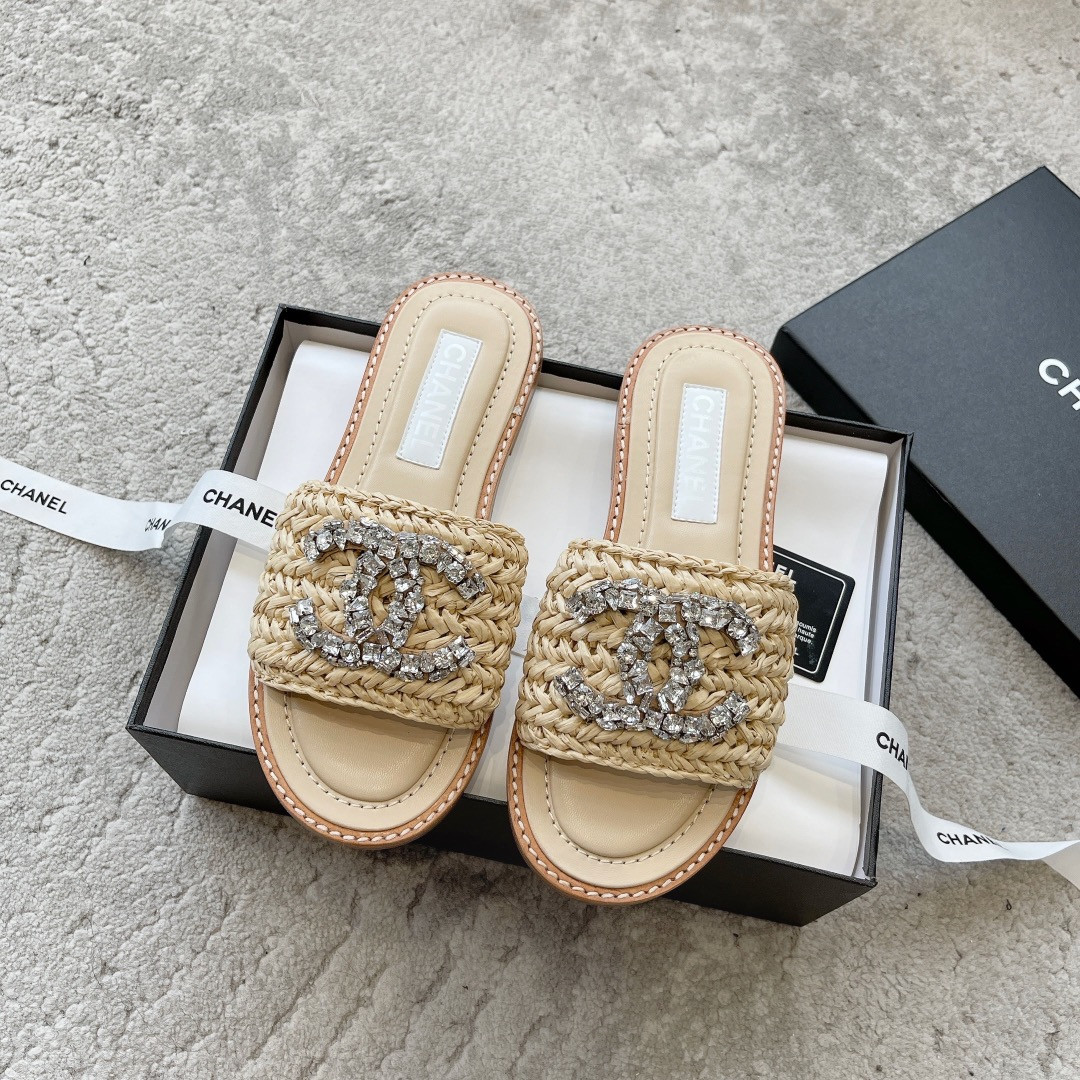 CHANEL BING BING 23P Slippers