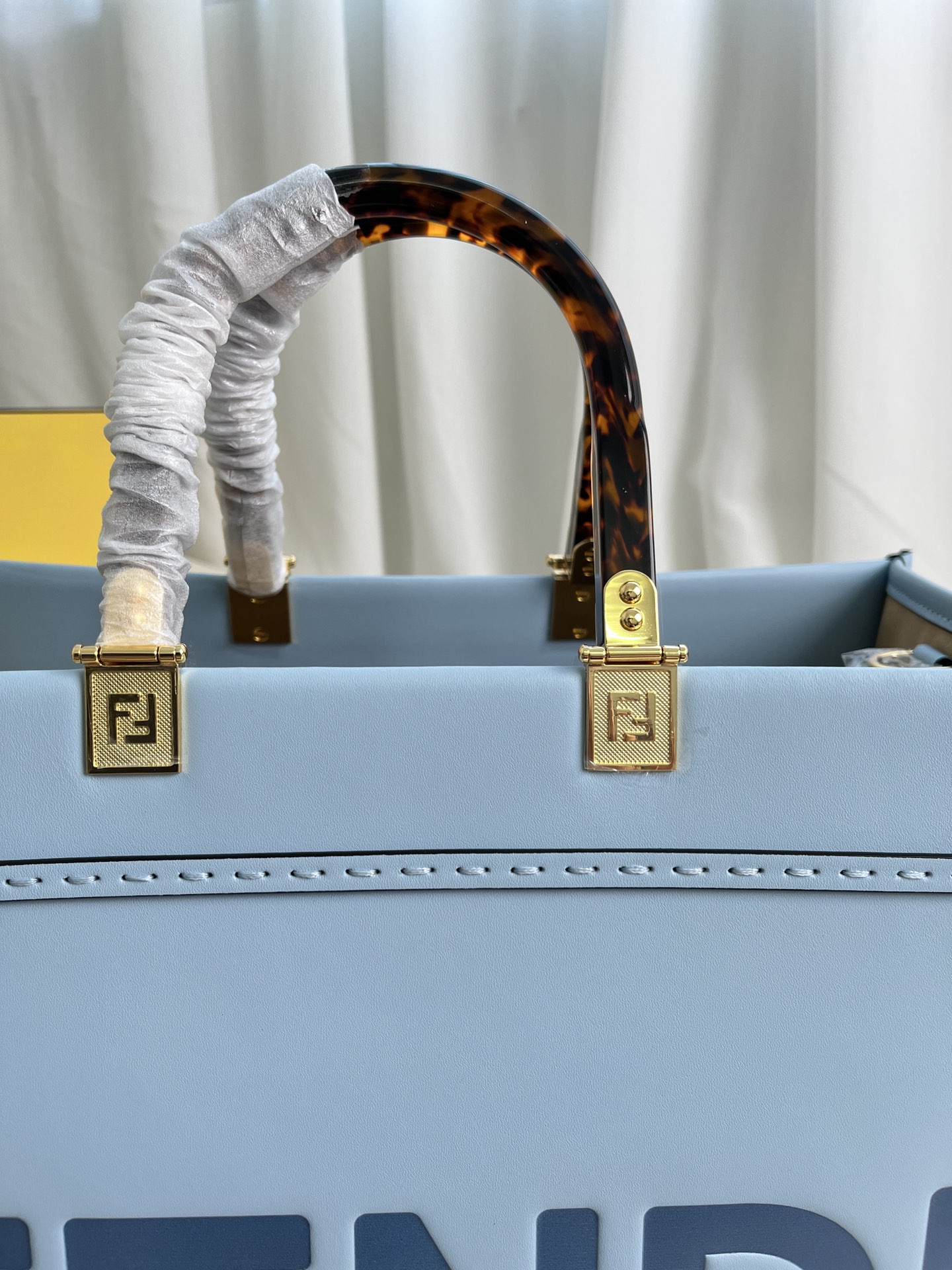 FENDI SUNSHINE TOTE