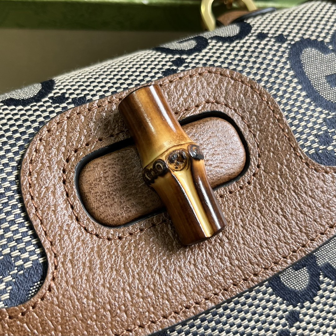 G*u*i bamboo 1947 bag
