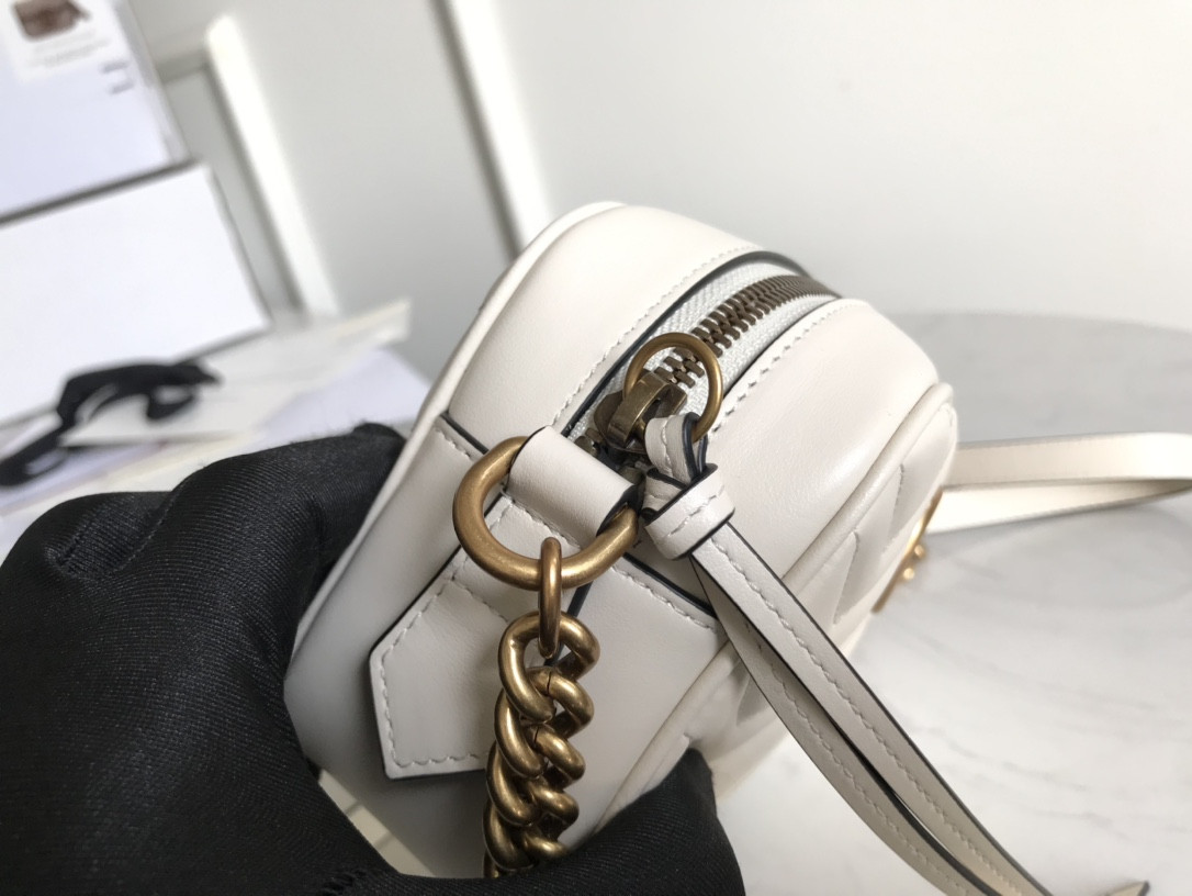 G*u*i gg marmont bag