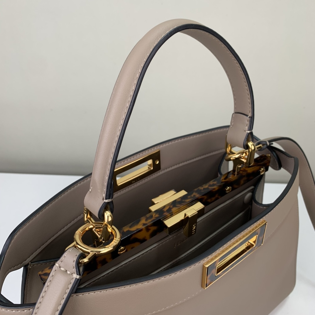 Fendi Peekaboo Iseeu Medium Bag