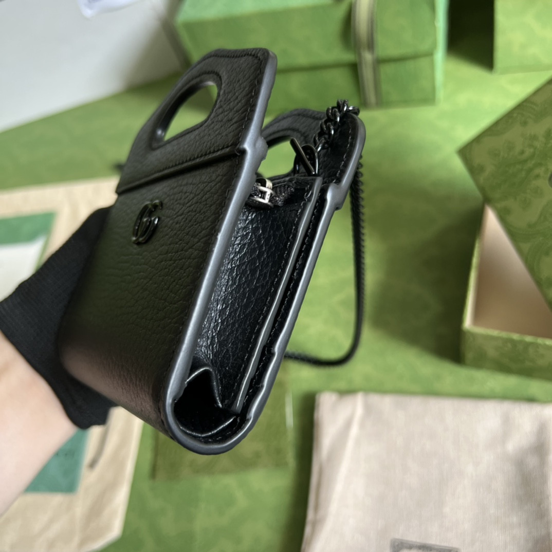 G*u*i gg marmont bag