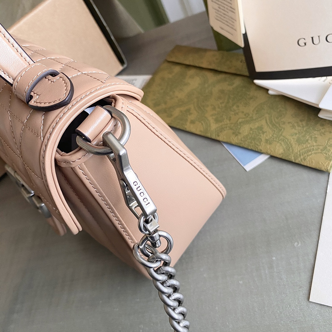 G*u*i gg marmont bag