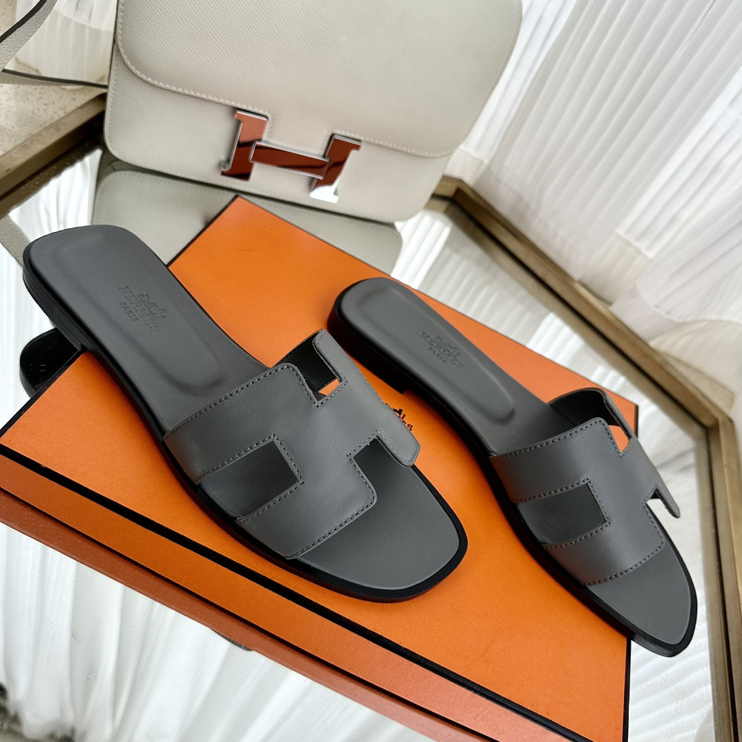 Hermes Oran Sandal