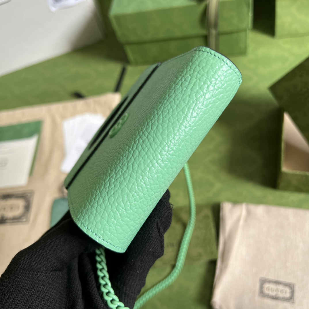 G*u*i gg marmont bag