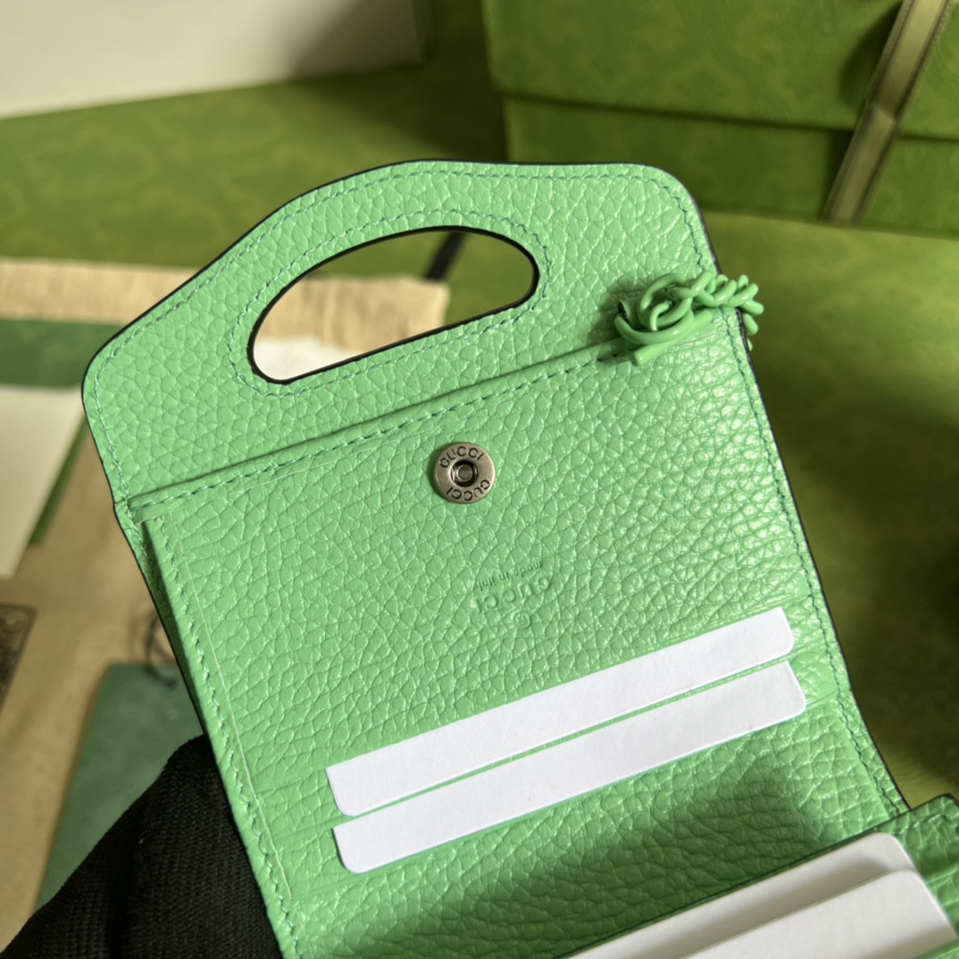 G*u*i gg marmont bag