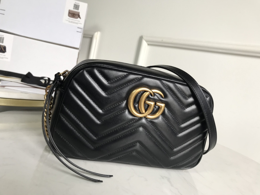 G*u*i gg marmont bag