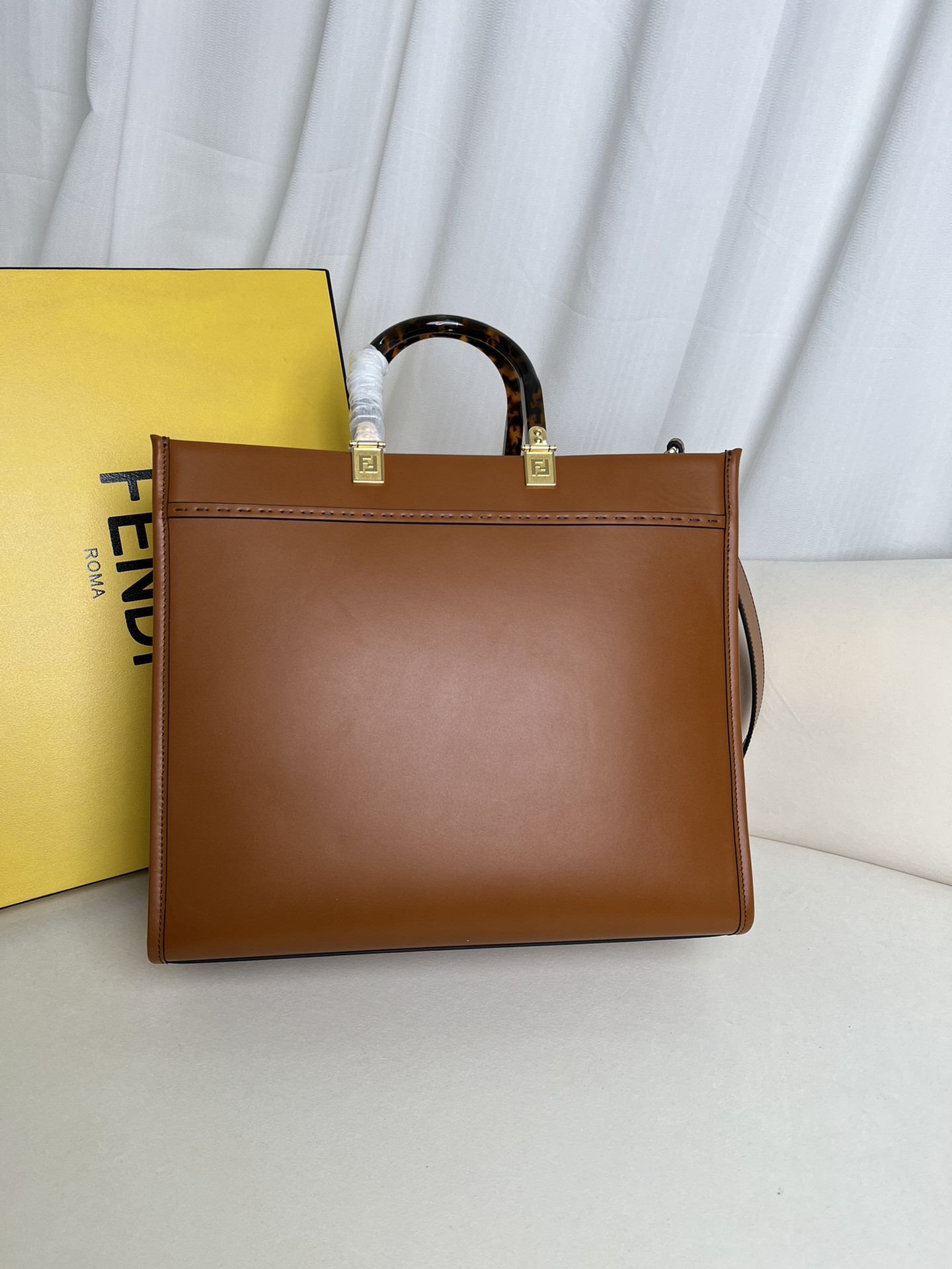 FENDI SUNSHINE TOTE