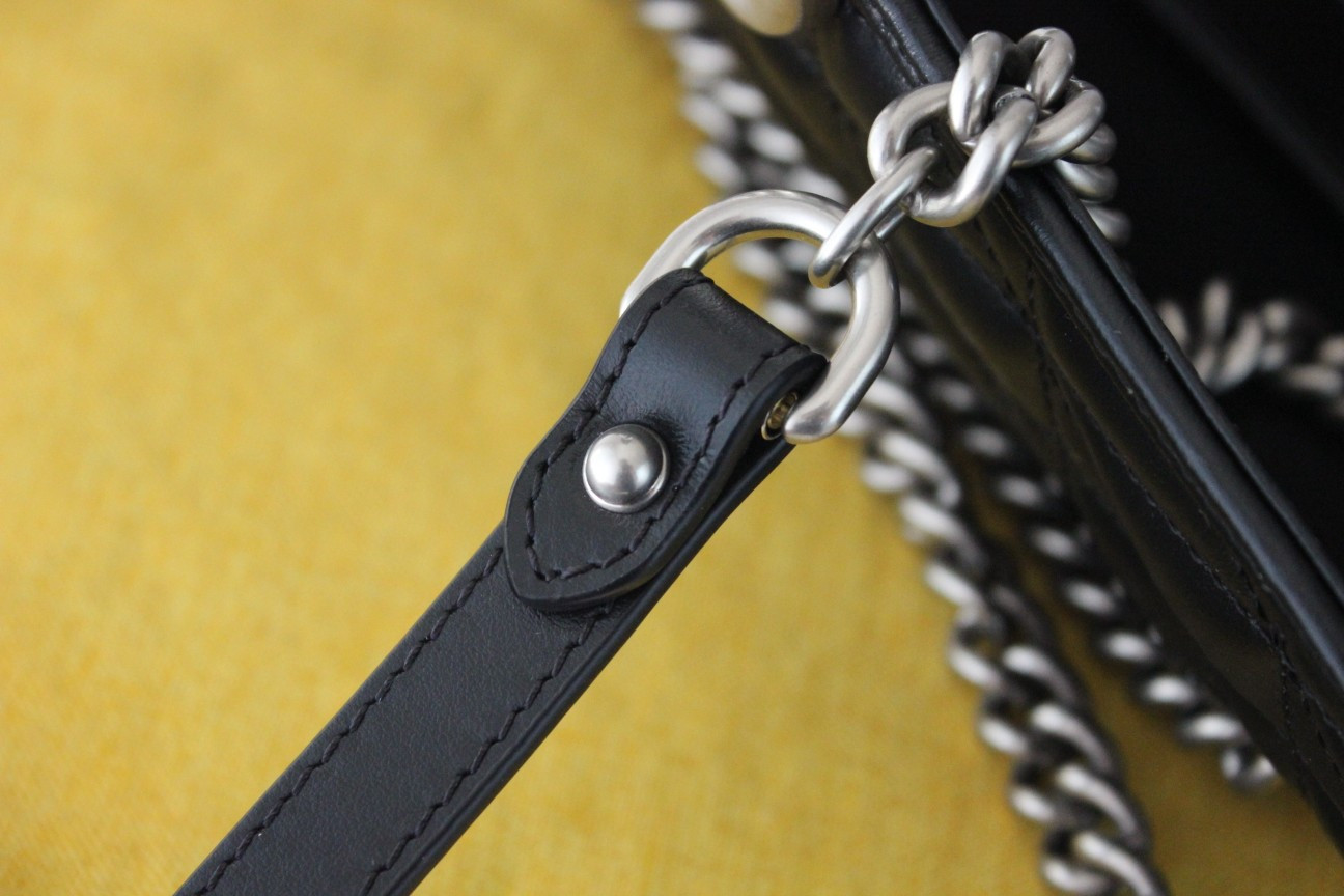 G*u*i gg marmont bag