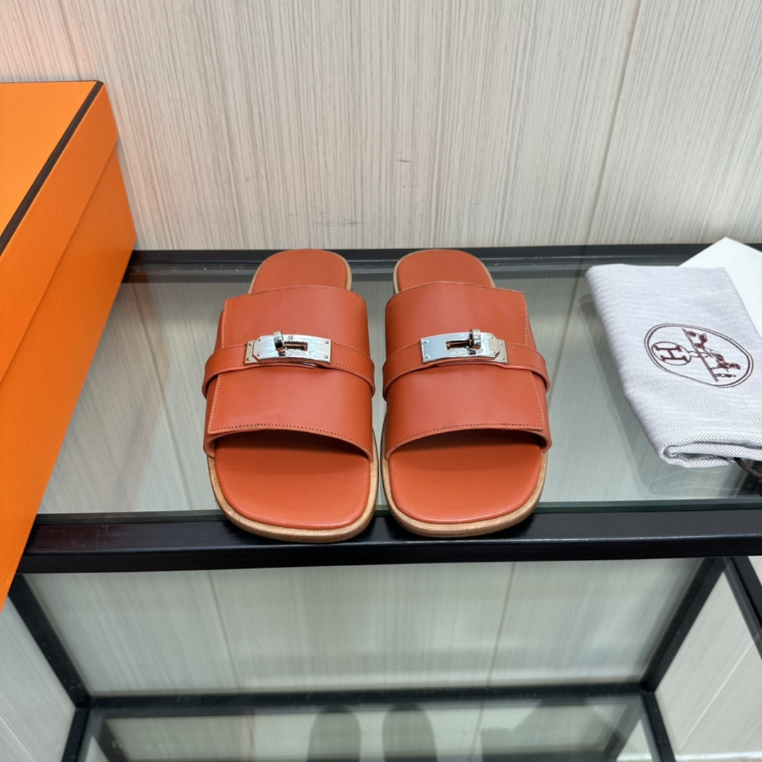 HERMES KELLY LOCK SLIPPERS