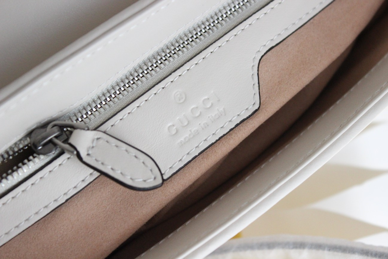 G*u*i gg marmont bag