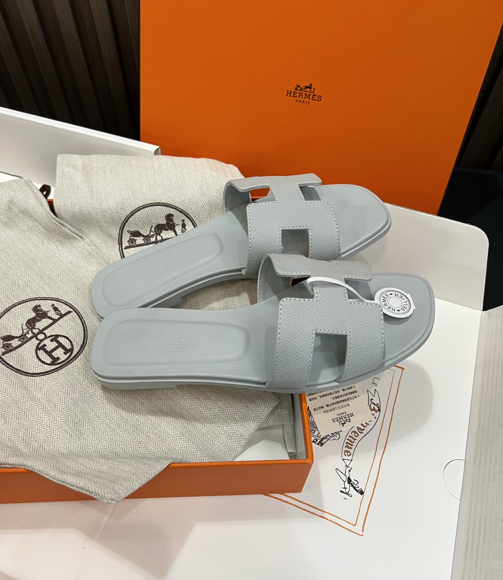 Hermes Oran Slippers