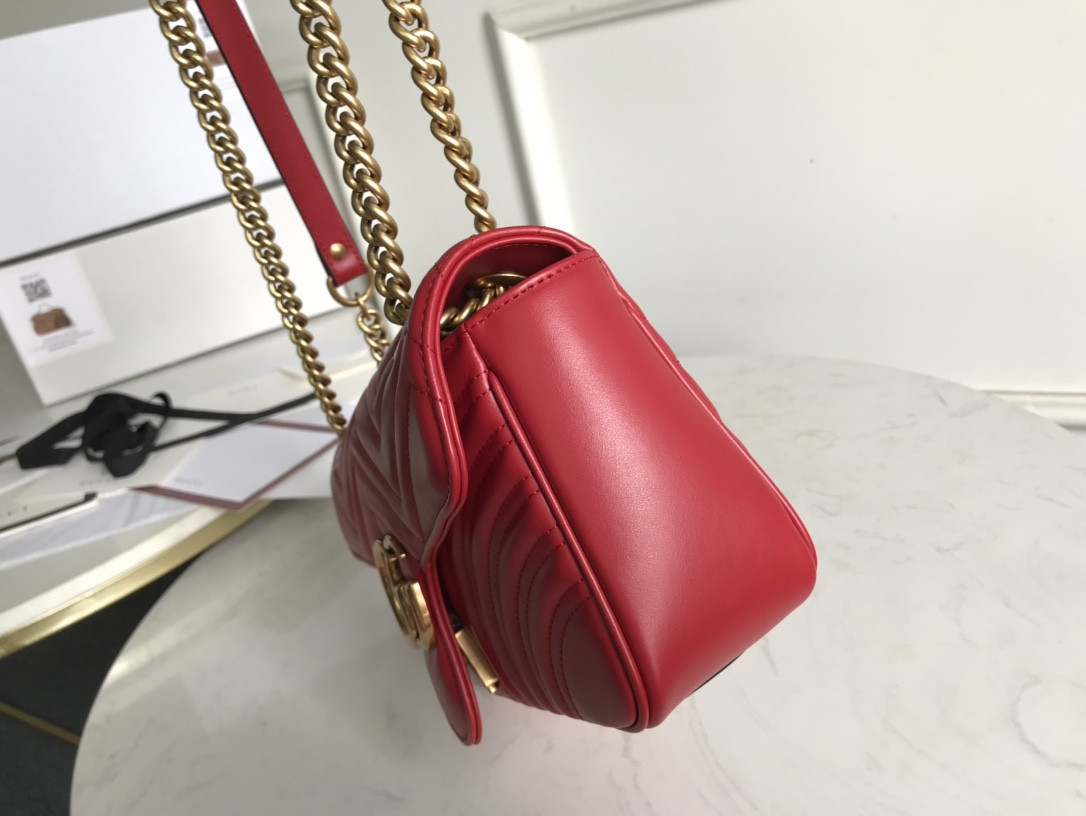 G*u*i gg marmont bag