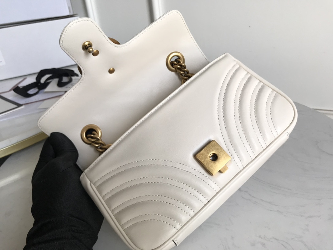 G*u*i gg marmont bag