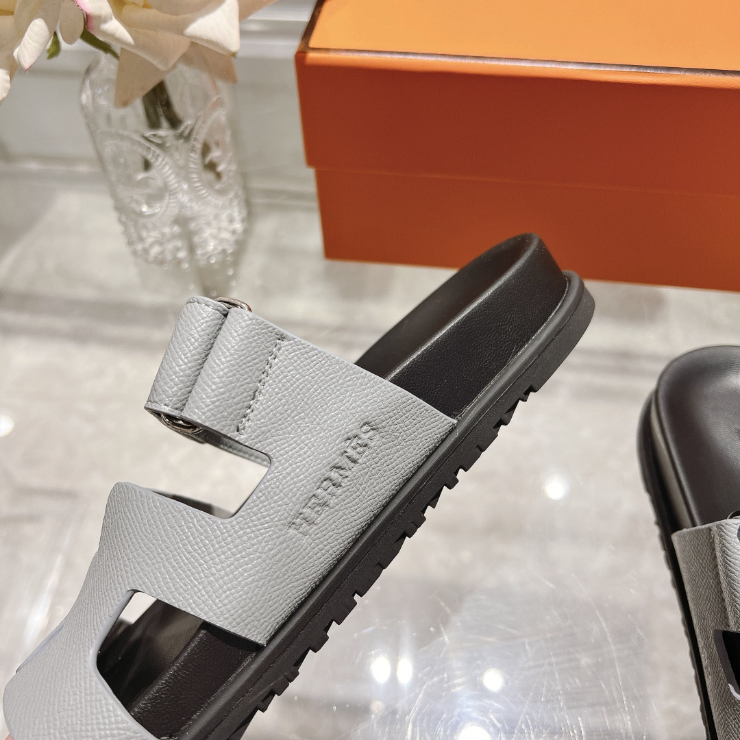 Hermes Chypre Slippers