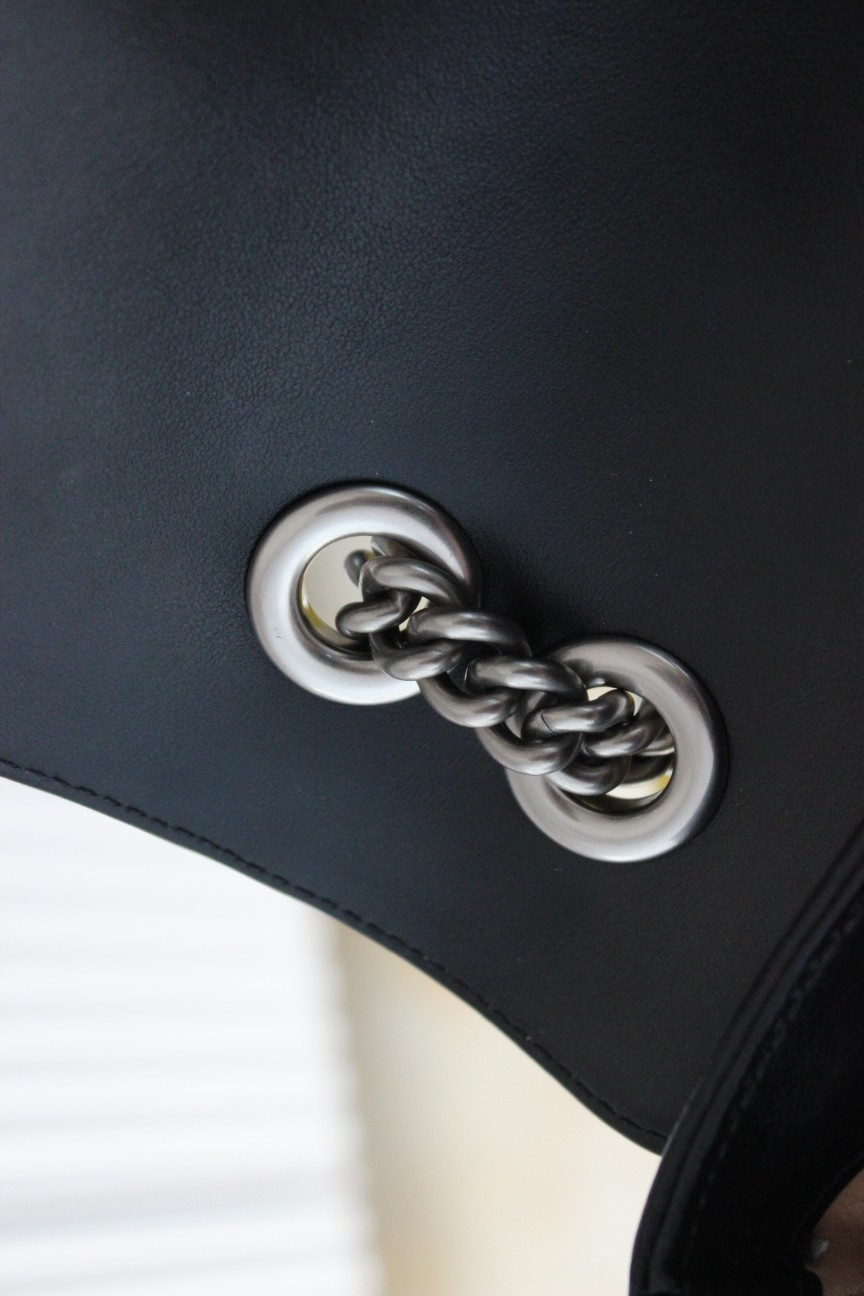 G*u*i gg marmont bag