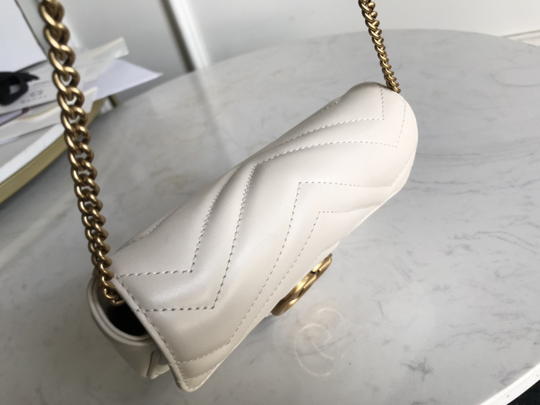 G*u*i gg marmont bag