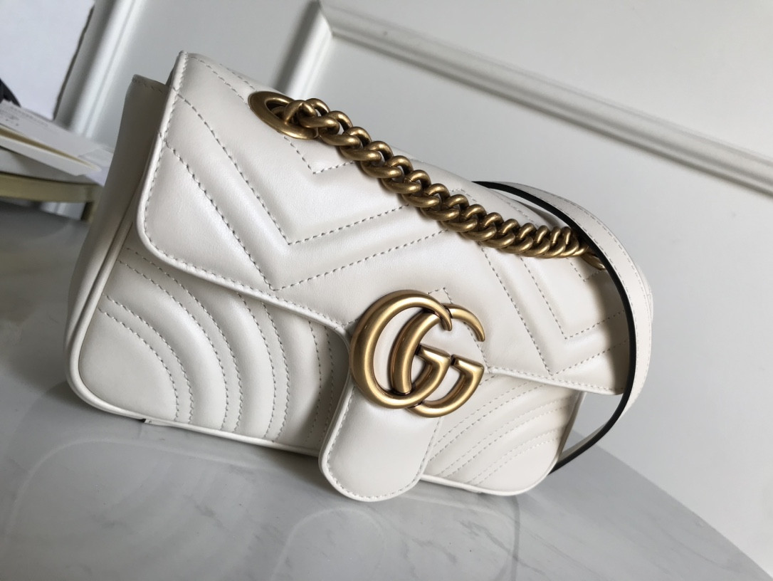 G*u*i gg marmont bag