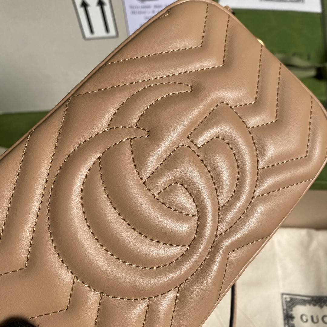 G*u*i gg marmont bag