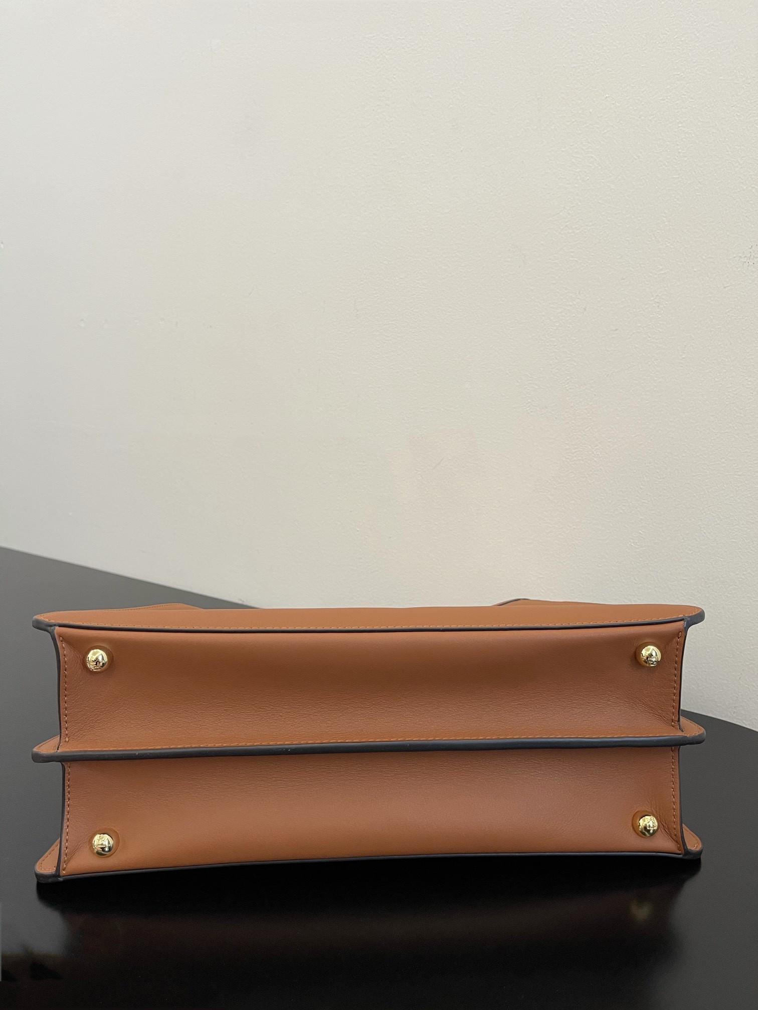 Fendi Peekaboo Iseeu Medium Bag