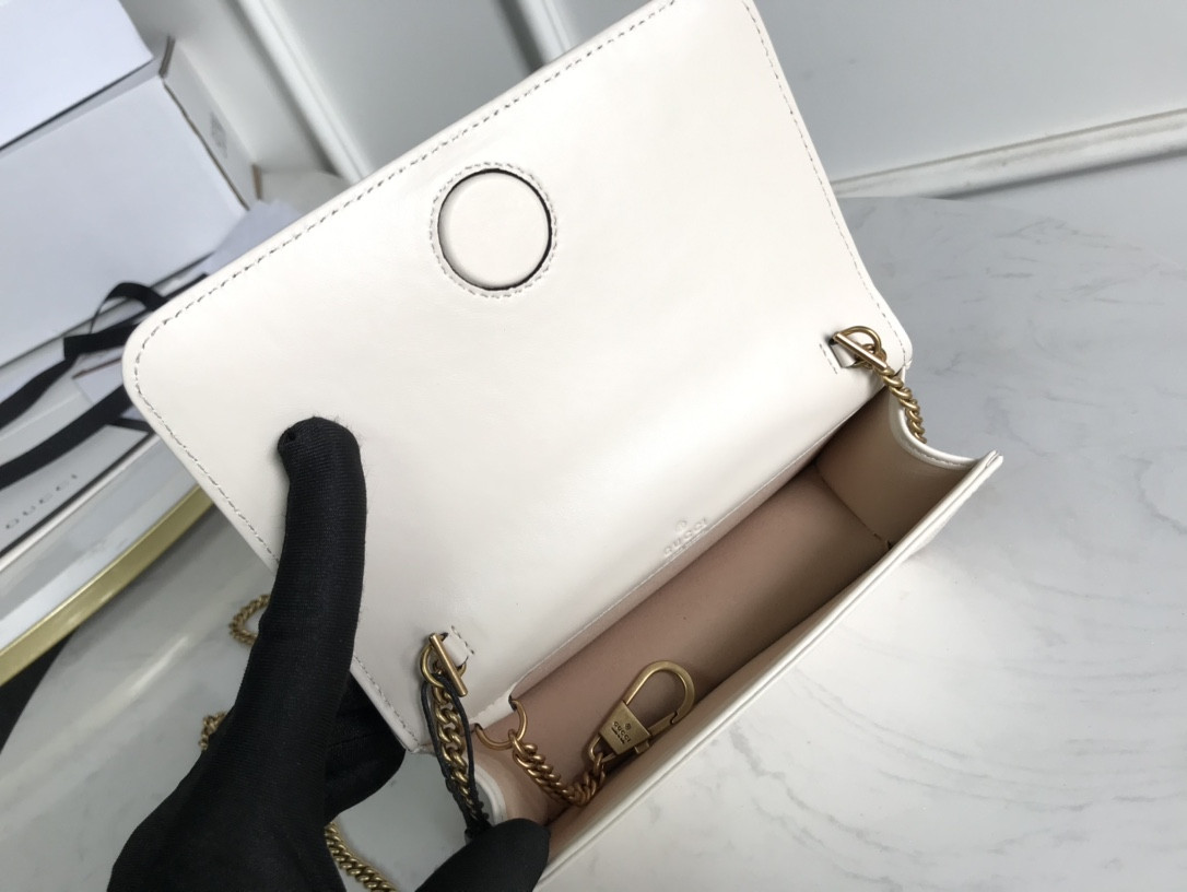 G*u*i gg marmont bag