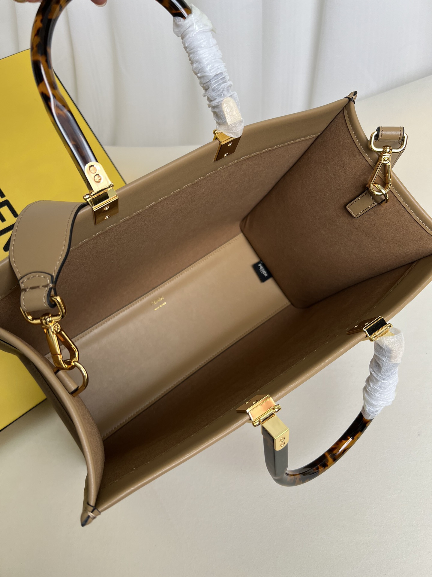 FENDI SUNSHINE TOTE