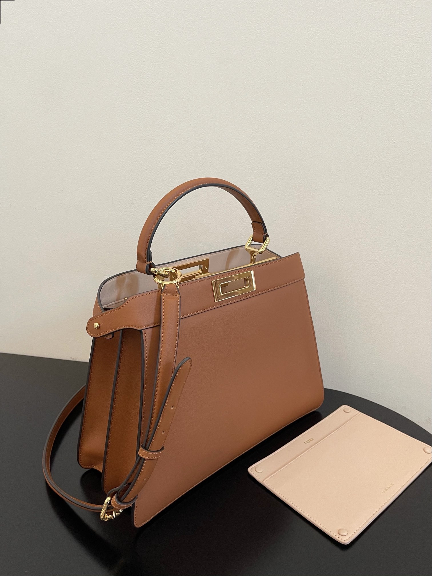 Fendi Peekaboo Iseeu Medium Bag