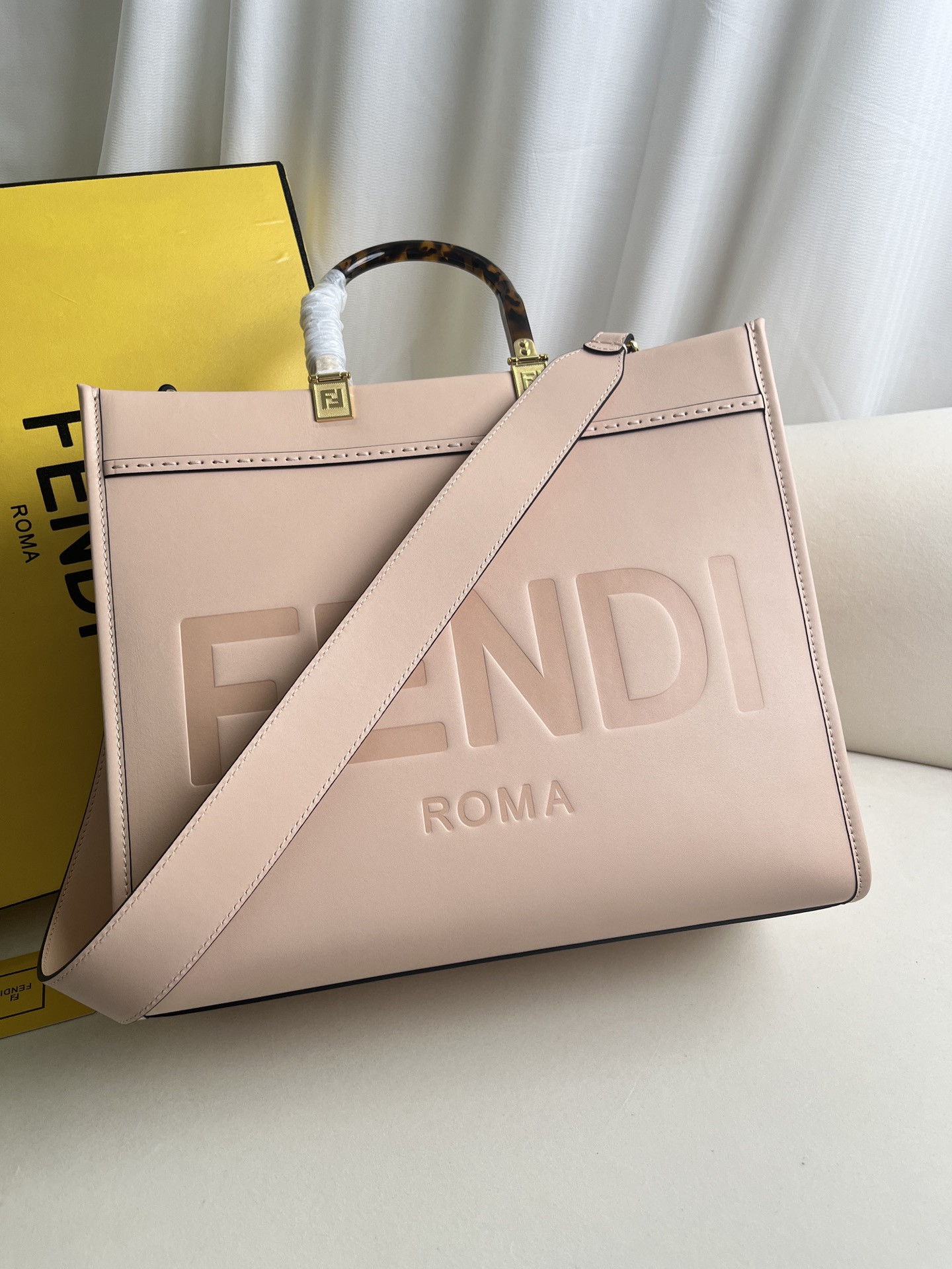 FENDI SUNSHINE TOTE