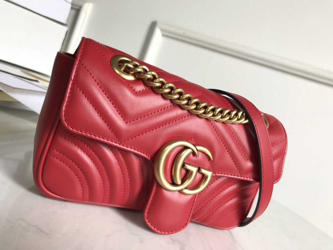 G*u*i gg marmont bag