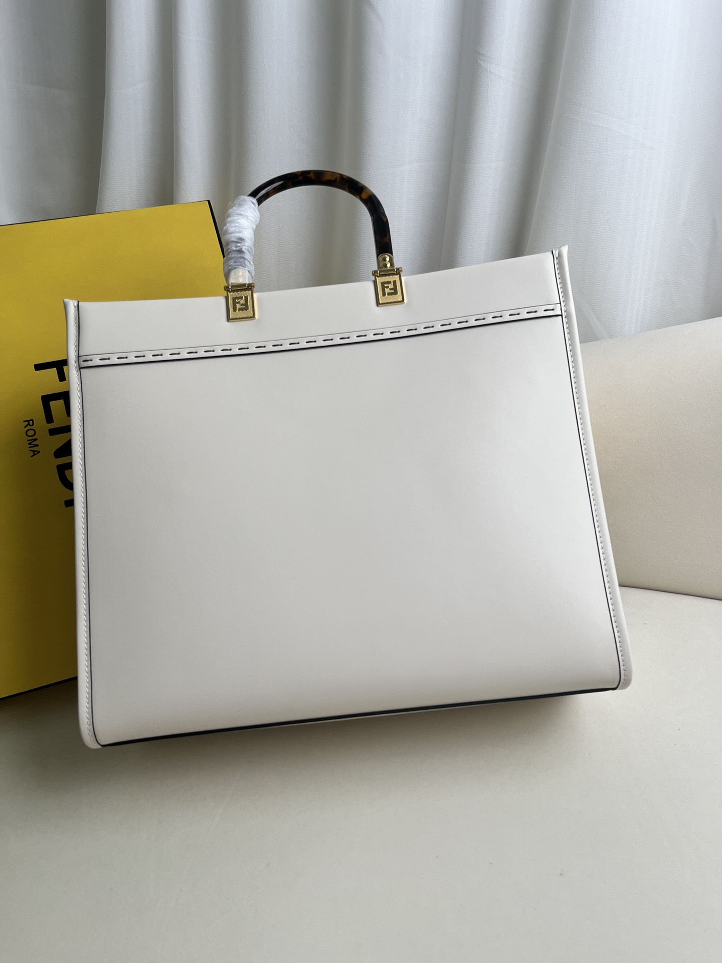 FENDI SUNSHINE TOTE